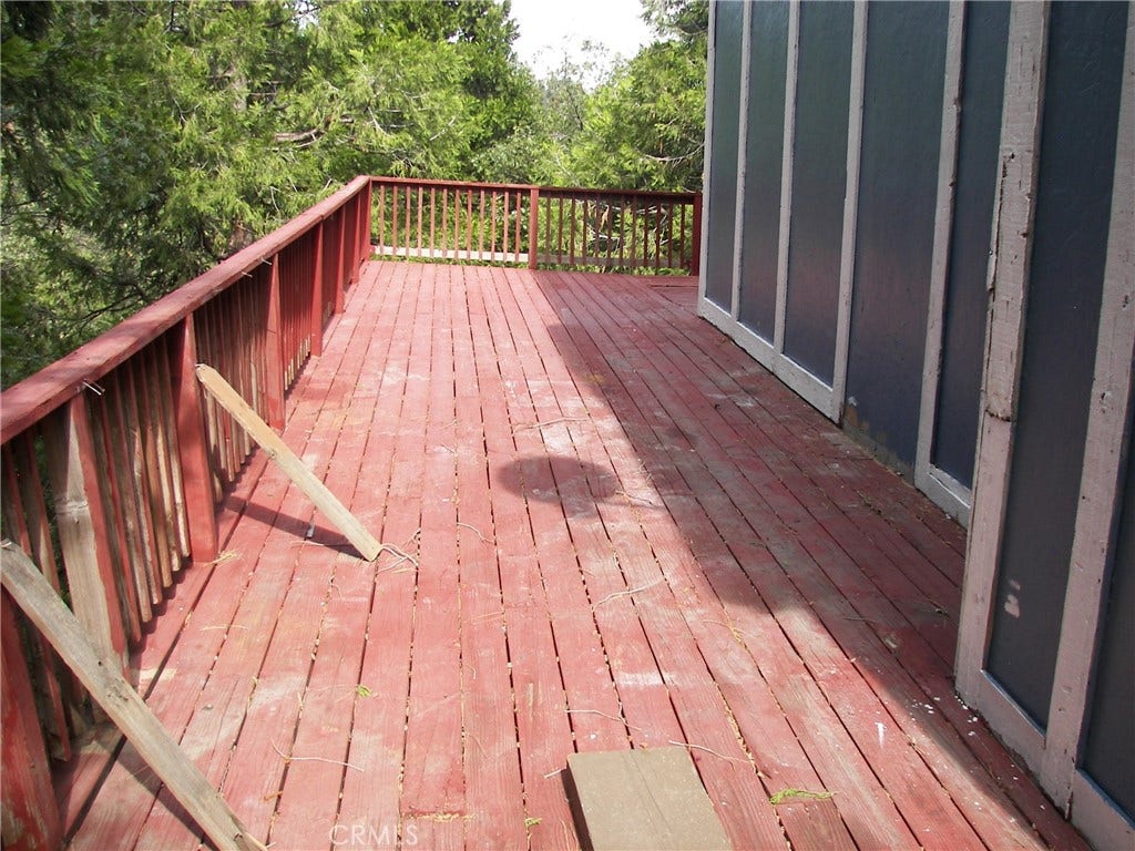 23730 Lakeview, Crestline, CA 92325 23730 Lakeview, Crestline, CA 92325