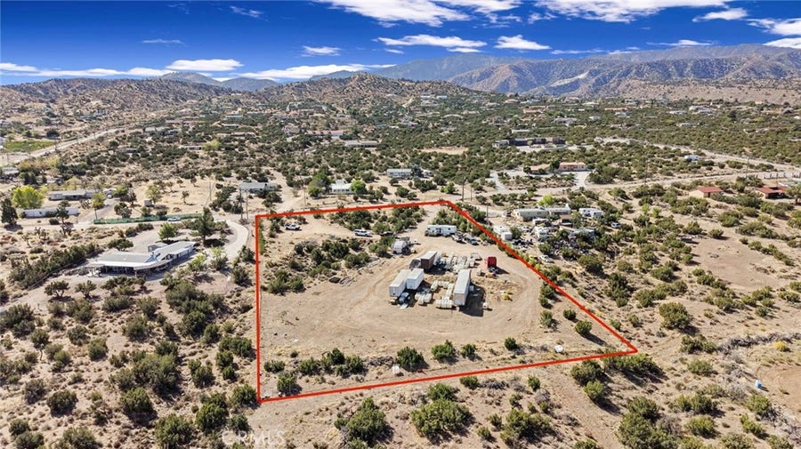 Property photo for 2986 Sunnyslope, Pinon Hills, CA