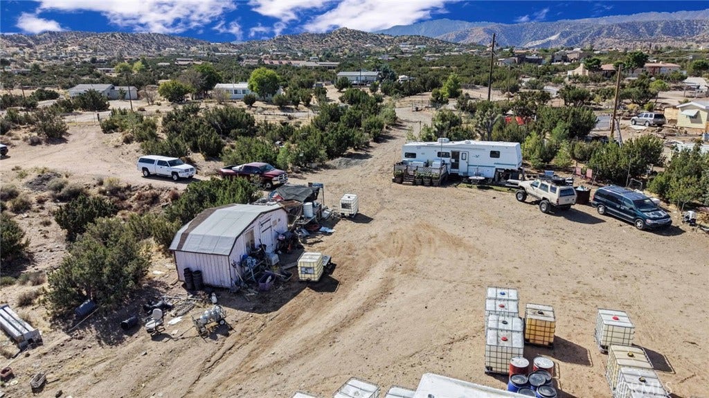 2986 Sunnyslope, Pinon Hills, CA 92372