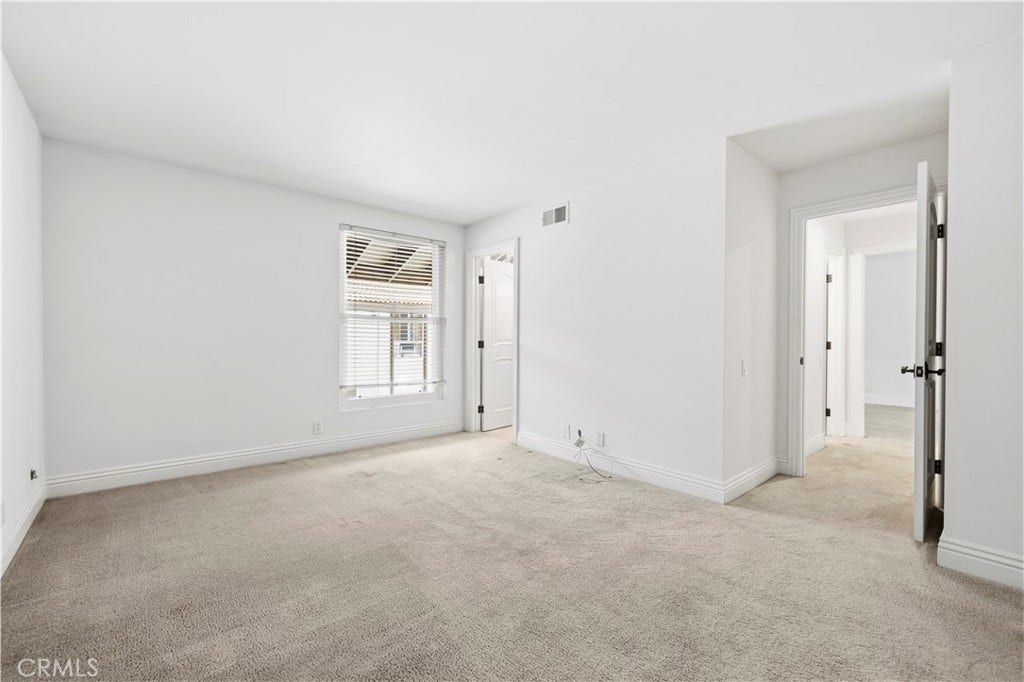 31584 Agoura, #3, Westlake Village, CA 91361 31584 Agoura, #3, Westlake Village, CA 91361