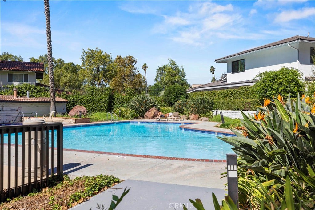 31584 Agoura, #3, Westlake Village, CA 91361 31584 Agoura, #3, Westlake Village, CA 91361