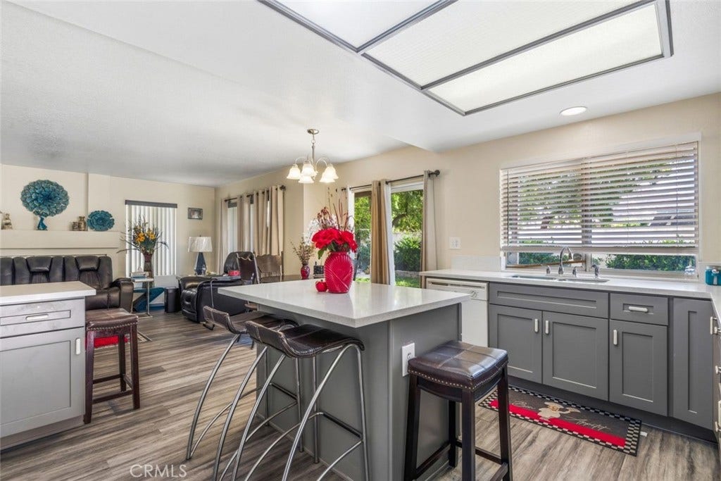25821 Via Kannela, Moreno Valley, CA 92551 25821 Via Kannela, Moreno Valley, CA 92551
