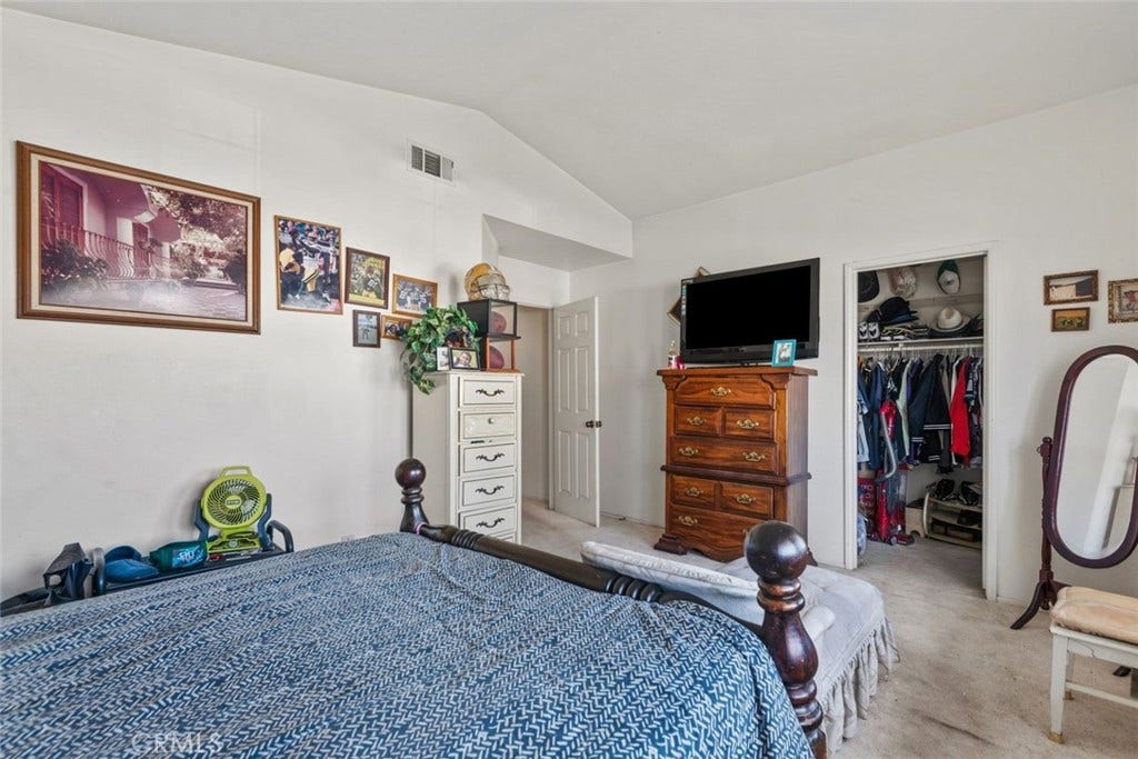 25821 Via Kannela, Moreno Valley, CA 92551 25821 Via Kannela, Moreno Valley, CA 92551