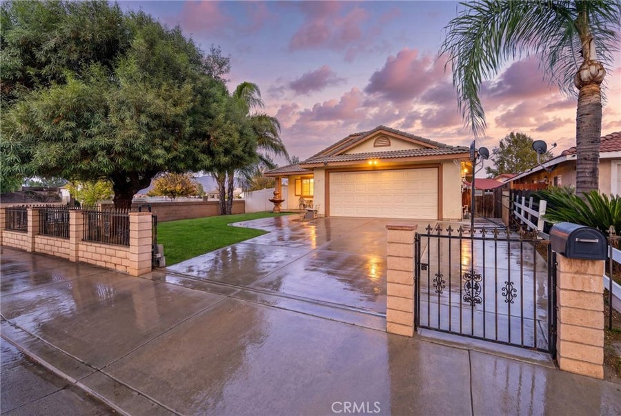 Property photo for 680 Seattle, Hemet, CA