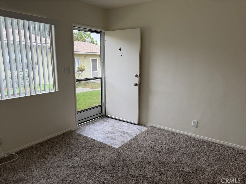217 W 4th Street, #4, San Dimas, CA 91773 217 W 4th Street, #4, San Dimas, CA 91773