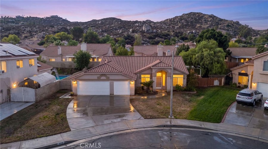 Property photo for 943 Sarazen, Hemet, CA