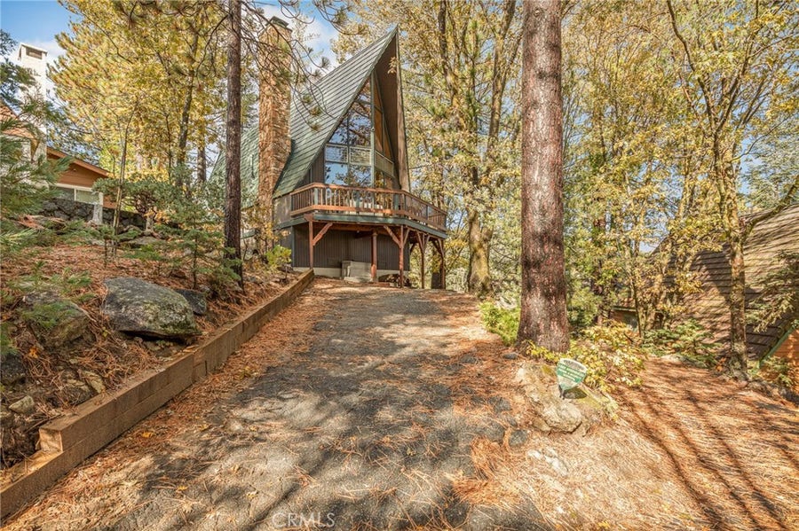 Property photo for 164 Rocky Point Way, Lake Arrowhead, CA