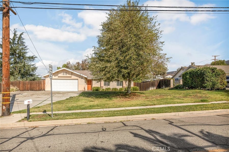 Property photo for 35656 Date, Yucaipa, CA
