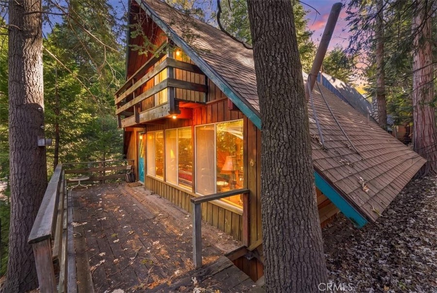 Property photo for 679 Pinnacle Drive, Lake Arrowhead, CA