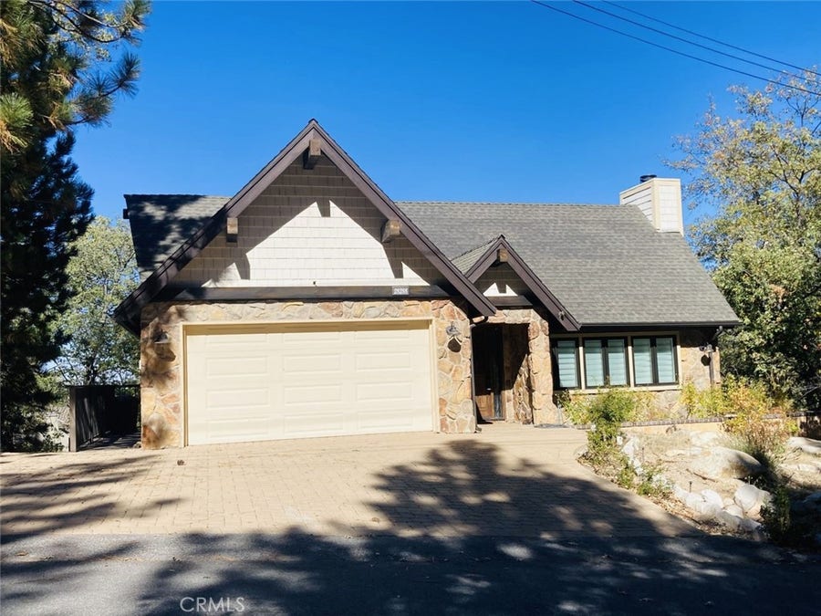 Property photo for 28288 Bern, Lake Arrowhead, CA