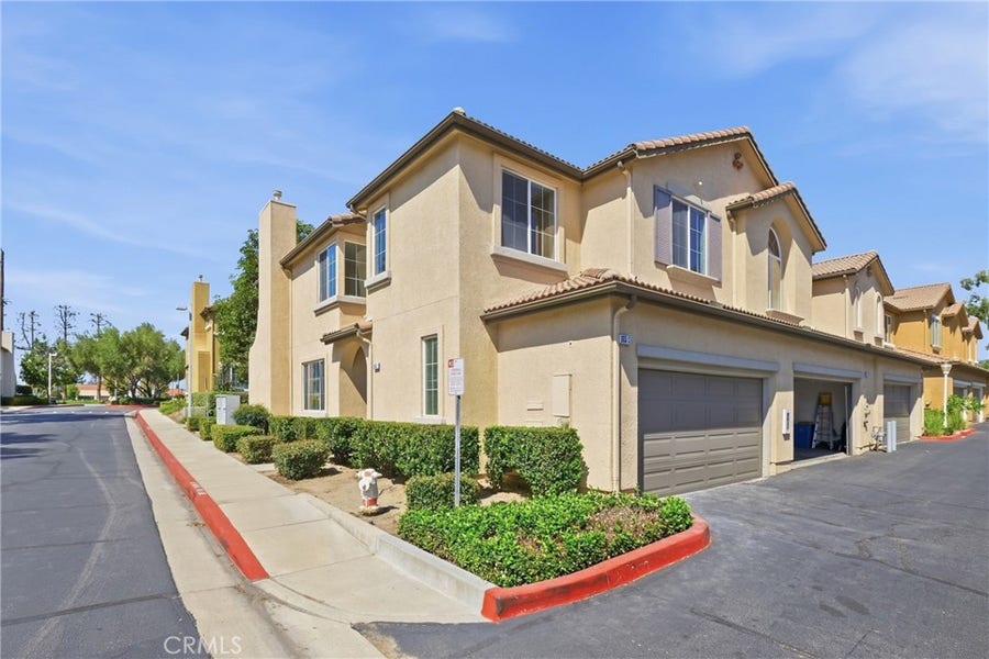 Property photo for 1935 E Harvard Privado, #C, Ontario, CA