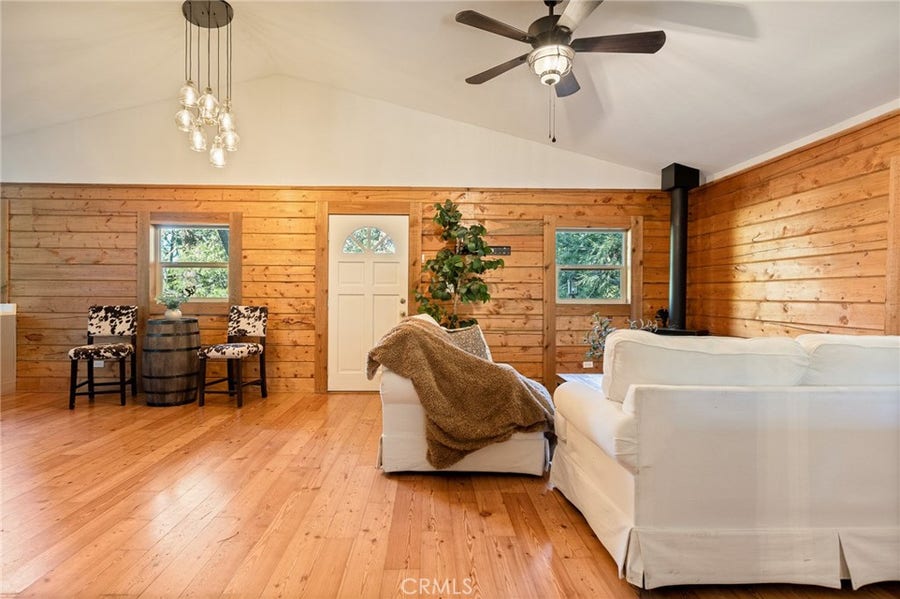 Property photo for 24839 Felsen Drive, Crestline, CA