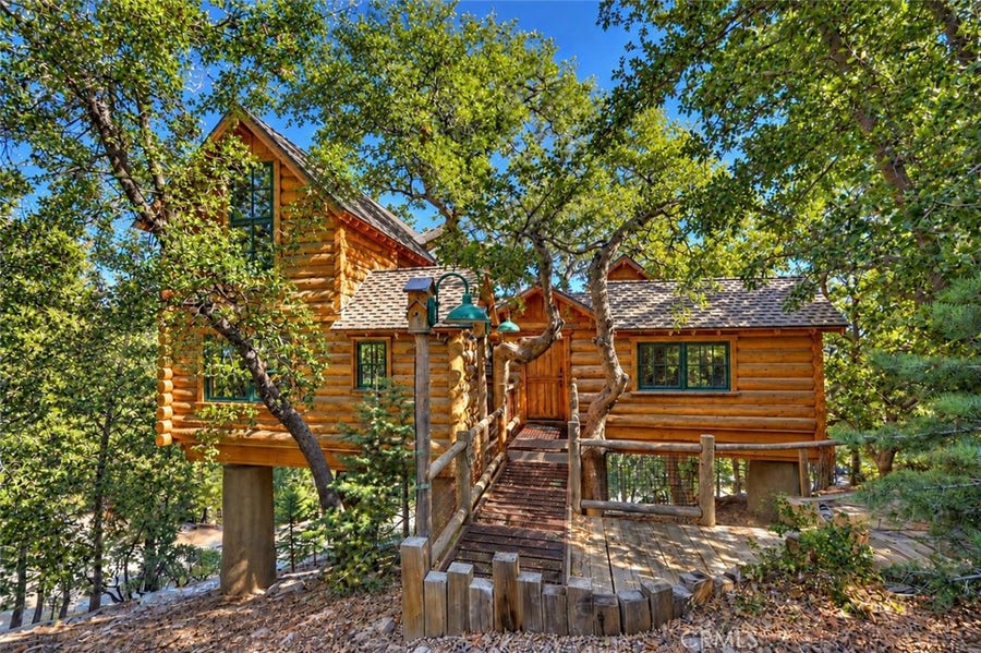 Property photo for 26329 Spyglass, Lake Arrowhead, CA