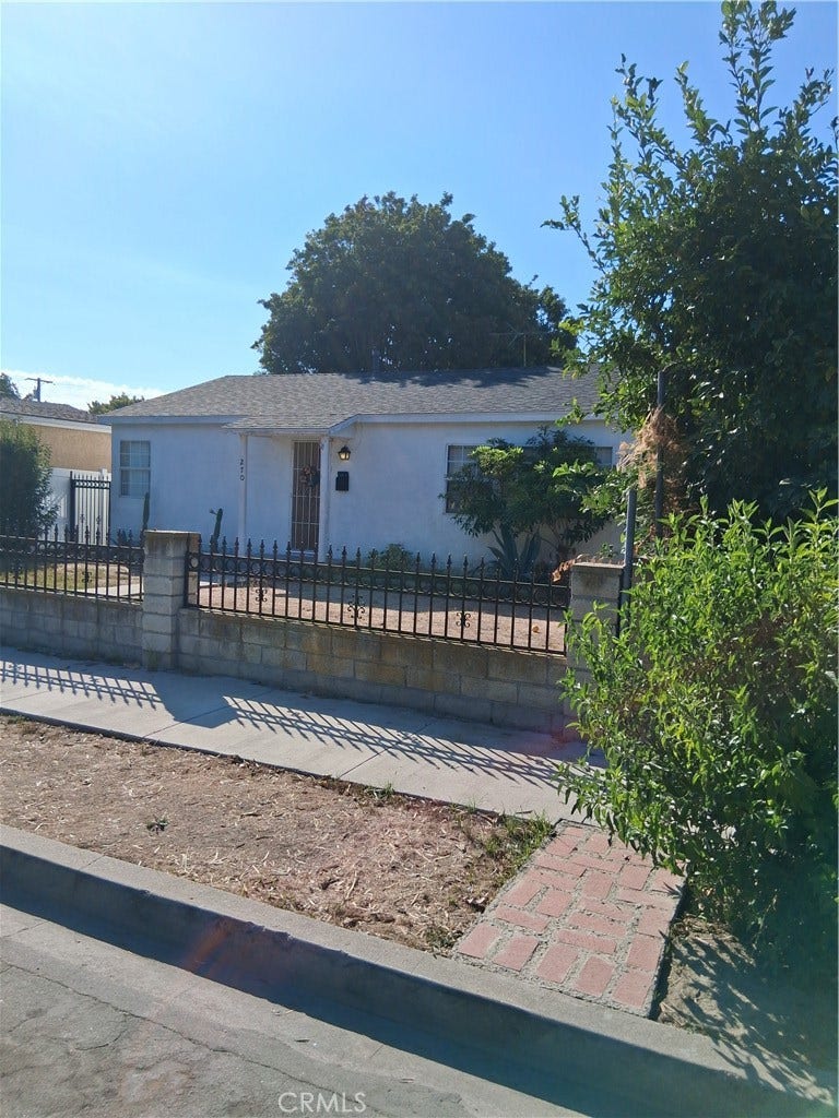 Property photo for 270 E Heath Lane, Long Beach, CA