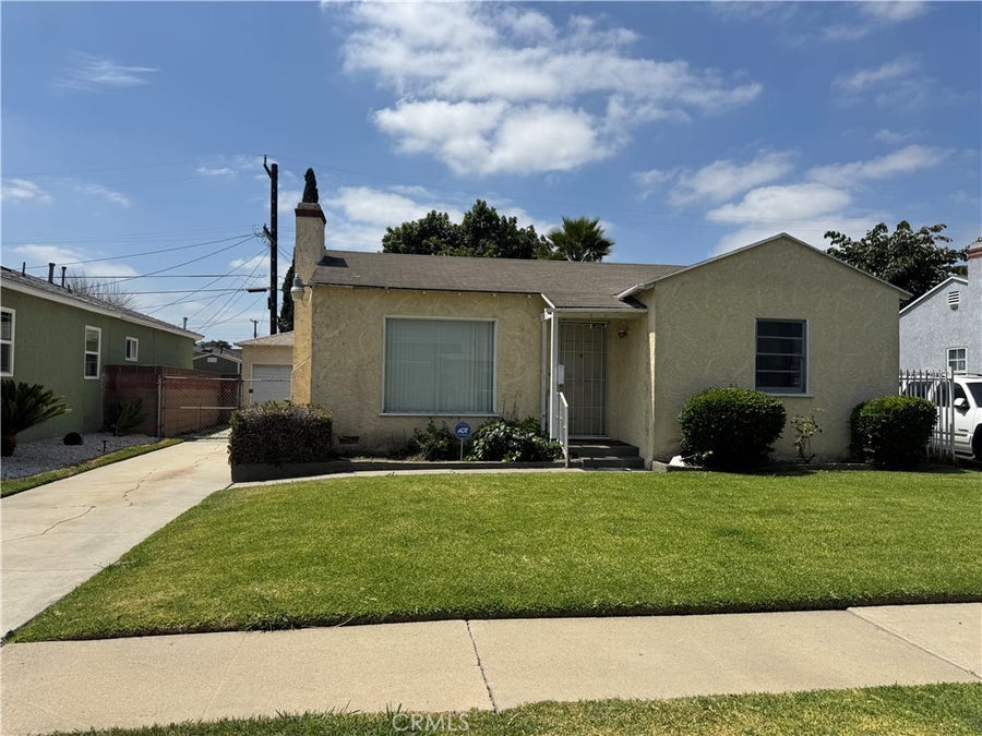Property photo for 1010 W 127th St, Compton, CA