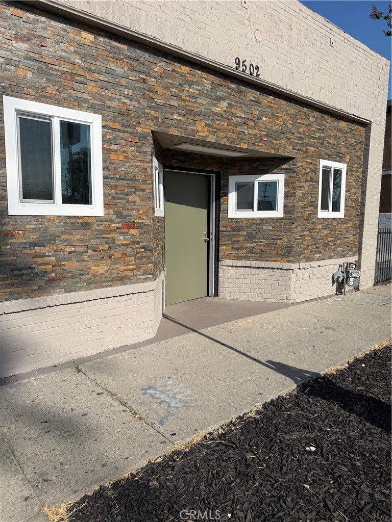 Property photo for 9502 S Main, Los Angeles, CA