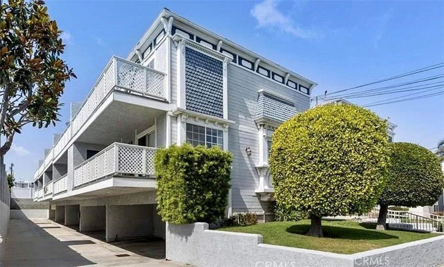 Property photo for 1421 12th Street, #5, Manhattan Beach, CA