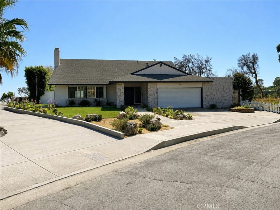 Property photo for 16952 Dulce Ynez, Pacific Palisades, CA
