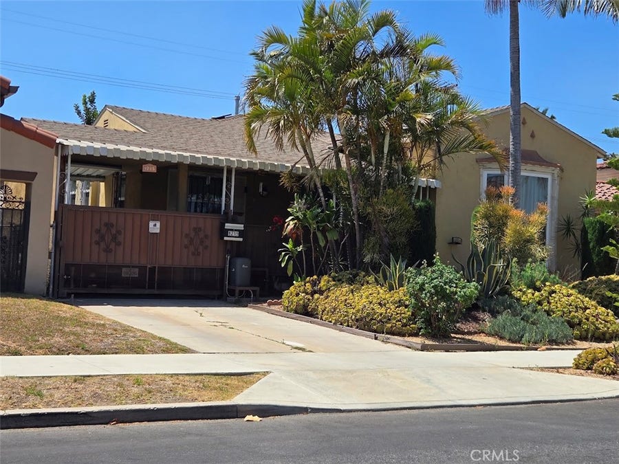 Property photo for 8215 S Mariposa, Los Angeles, CA