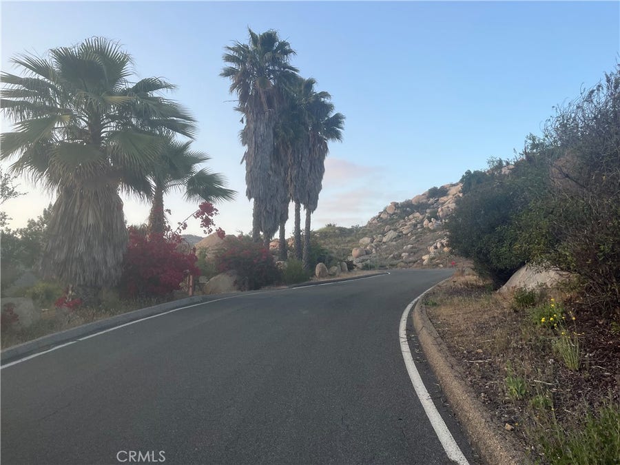 Property photo for 44810 La Mancha Road, Temecula, CA