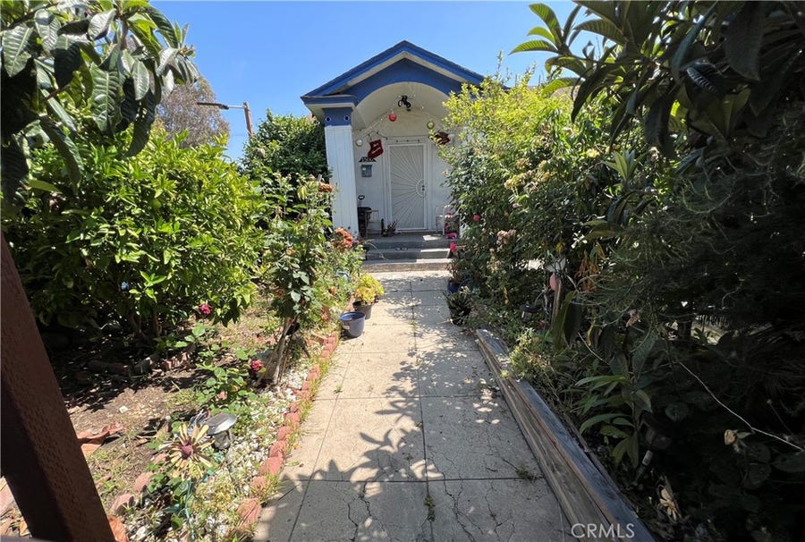 Property photo for 1500 W 52nd, Los Angeles, CA