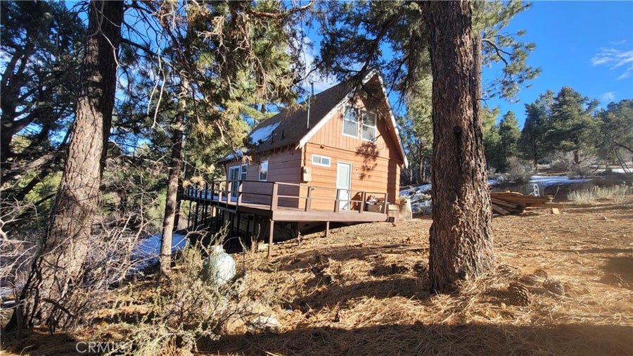 Property photo for 576 S Marlowe Drive, Big Bear City, CA