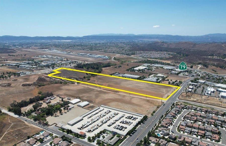 Property photo for 30951 Benton Road, Winchester, CA