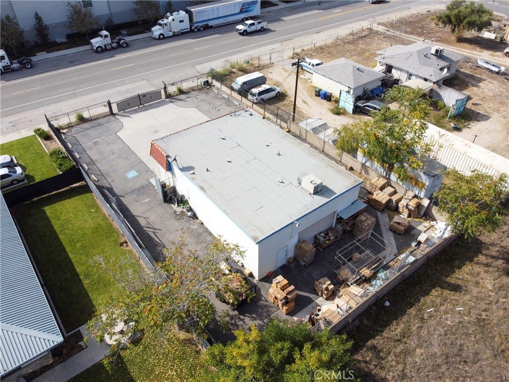 2436 E 5th, San Bernardino, CA 92346 2436 E 5th, San Bernardino, CA 92346