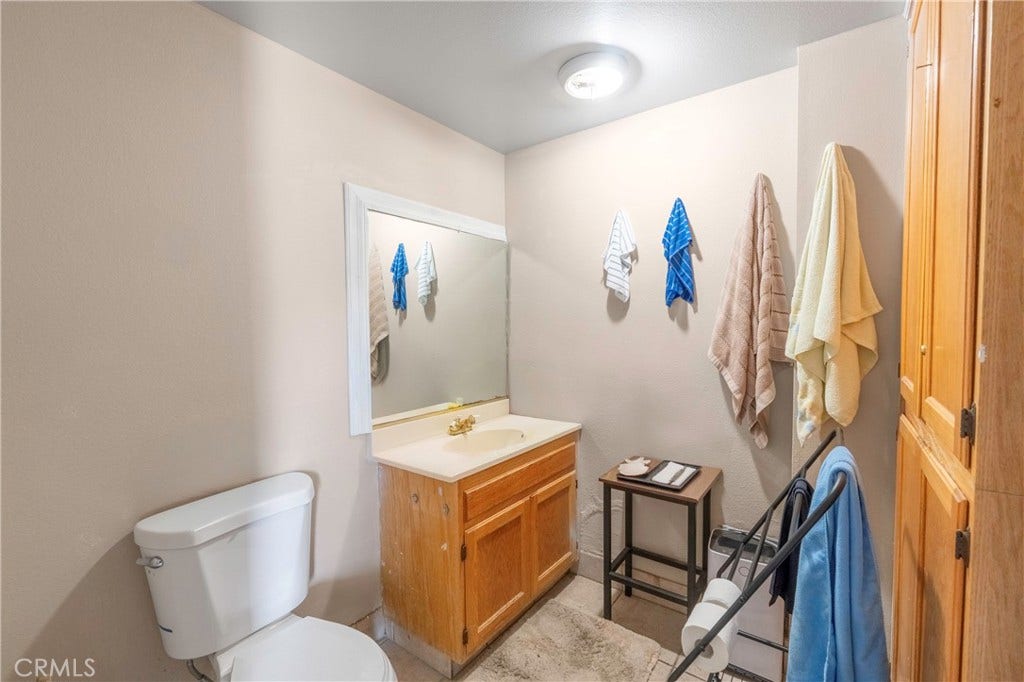 2436 E 5th, San Bernardino, CA 92346 2436 E 5th, San Bernardino, CA 92346