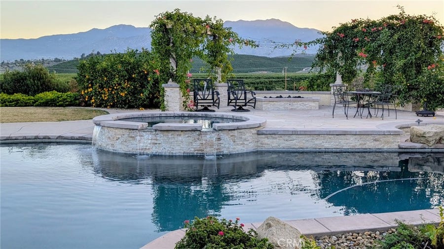 Property photo for 43840 Citrus View, Hemet, CA