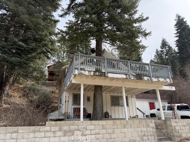 Property photo for 719 Ridge Way, Green Valley Lake, CA
