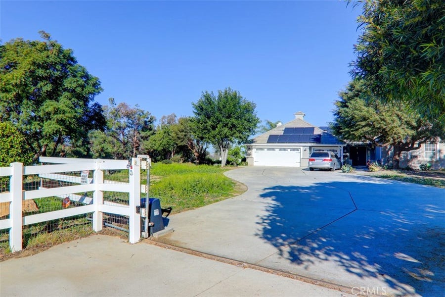 Property photo for 16950 Scottsdale, Riverside, CA
