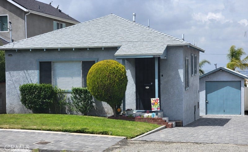 Property photo for 10563 Las Lunitas, Tujunga, CA