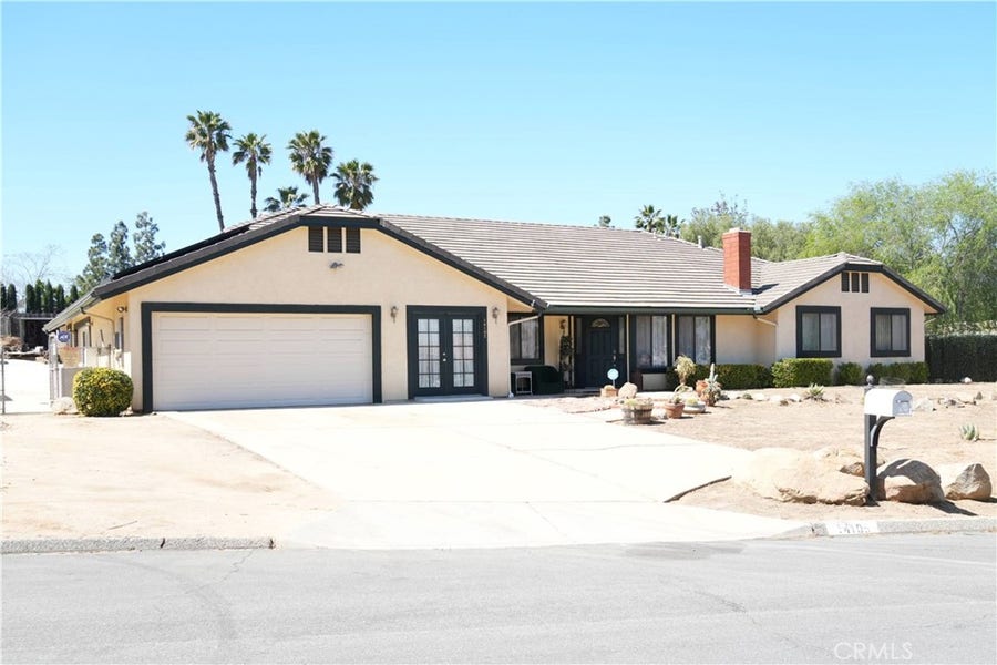 Property photo for 14105 Camino Del Oro, Riverside, CA