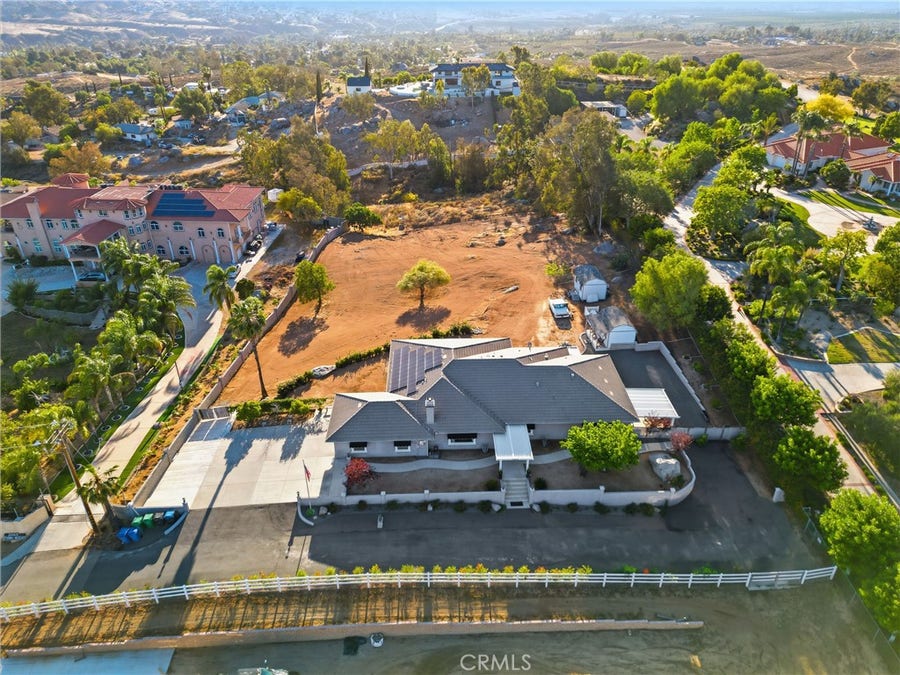 Property photo for 16025 Perry Heights, Riverside, CA