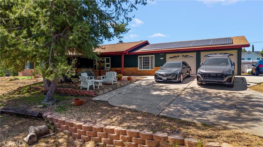 Property photo for 1644 Cuatro Lane, Fallbrook, CA