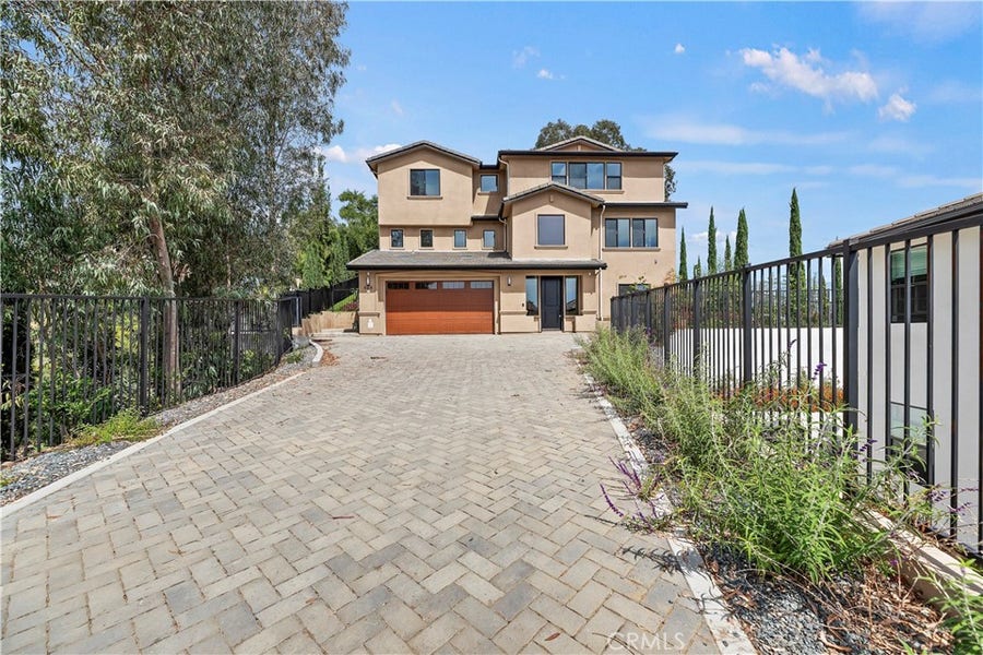 Property photo for 969 N Staley, Los Angeles, CA