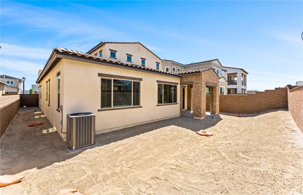 759 Corkscrew Road, Rancho Mission Viejo, CA 92694 759 Corkscrew Road, Rancho Mission Viejo, CA 92694