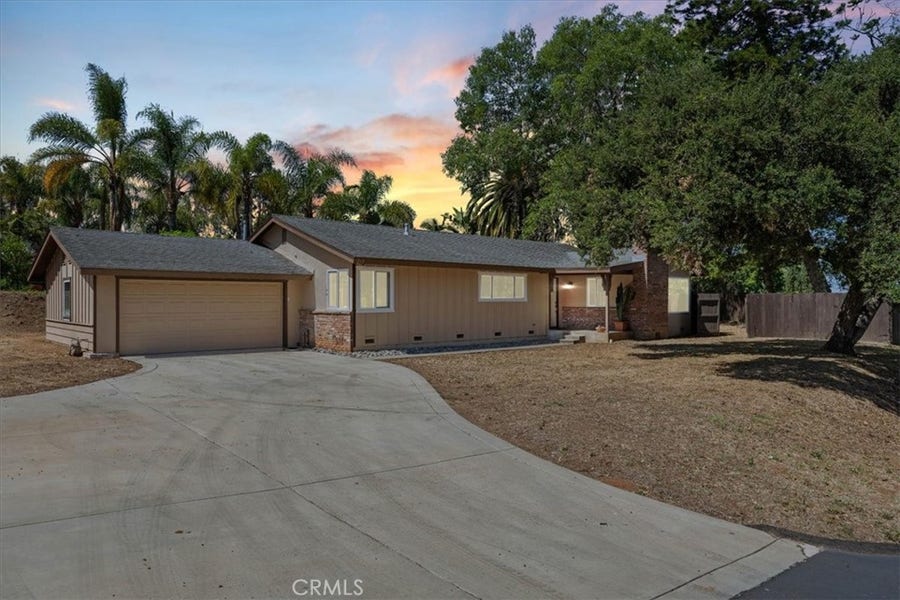 Property photo for 213 Beaumont, Vista, CA