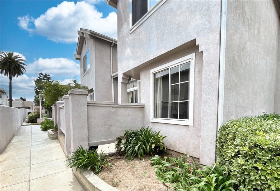 Property photo for 820 W Compton, #16, Compton, CA