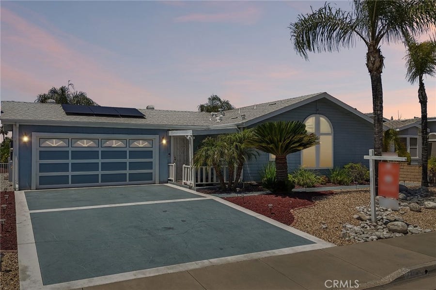 Property photo for 1601 Ailanthus, Hemet, CA