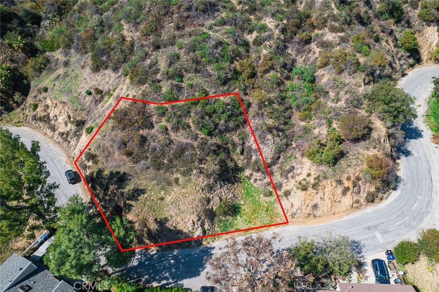 Property photo for 2745 Kennington Drive, Glendale, CA