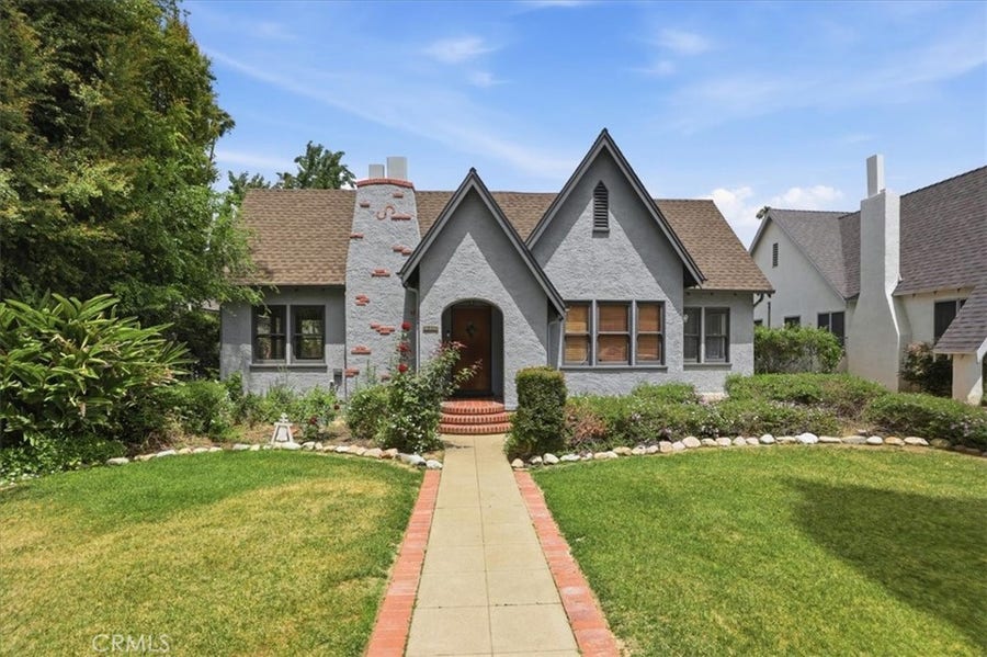 Property photo for 3589 Castle Reagh, Riverside, CA