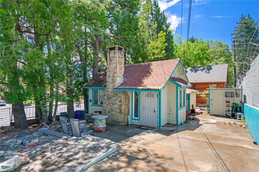Property photo for 27601 Weirwood Drive, Lake Arrowhead, CA