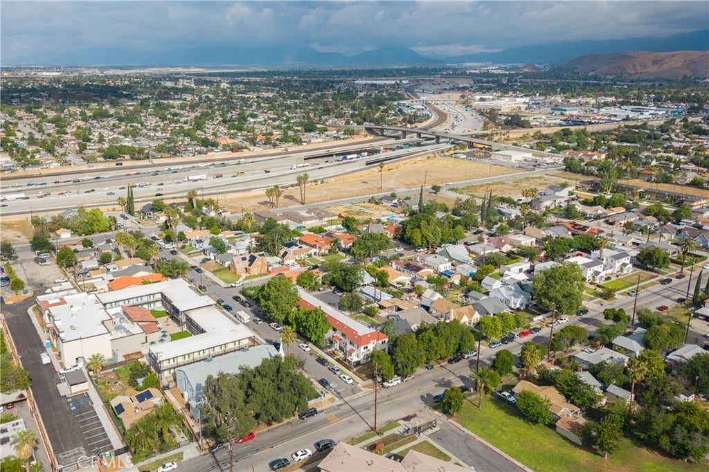 734 W Virginia, San Bernardino, CA 92405 734 W Virginia, San Bernardino, CA 92405