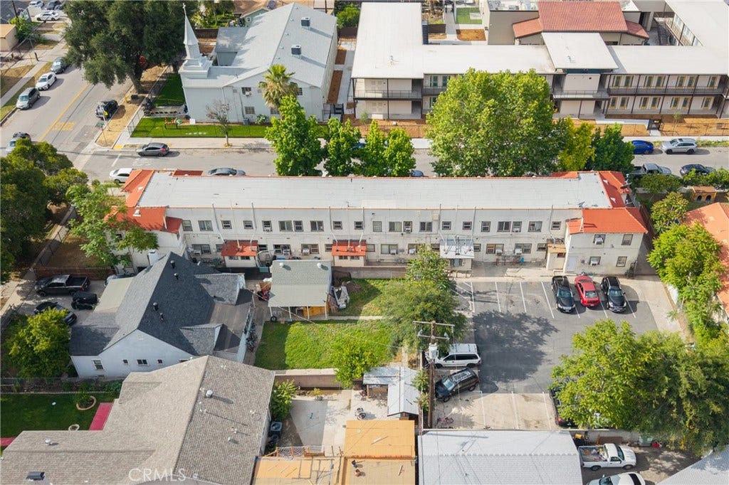 734 W Virginia, San Bernardino, CA 92405 734 W Virginia, San Bernardino, CA 92405