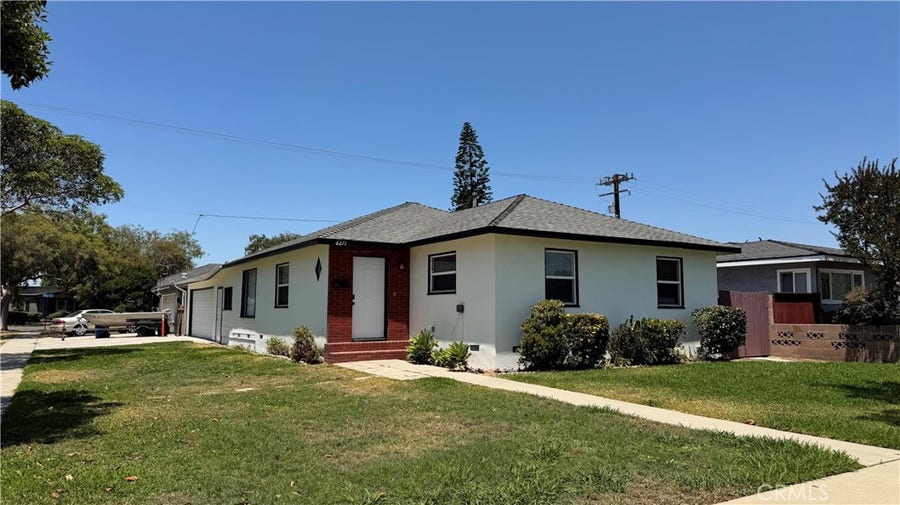 Property photo for 6271 Coronado, Long Beach, CA