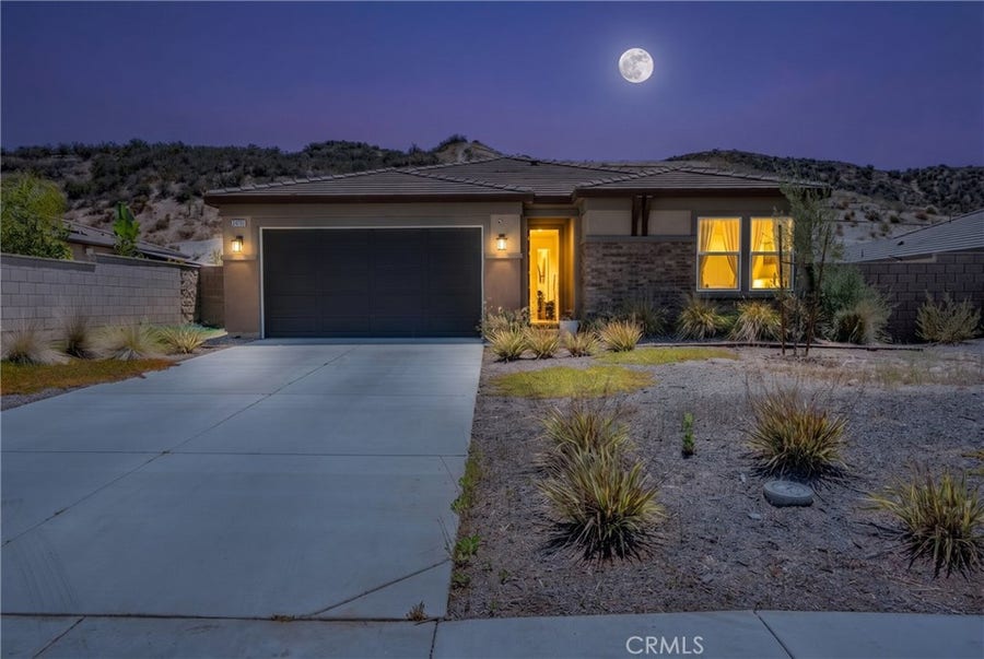 Property photo for 34368 Quail Creek Lane, Wildomar, CA