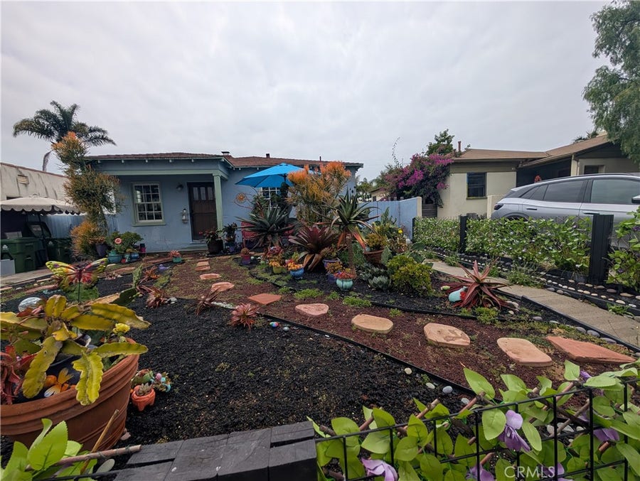 Property photo for 3771 Boise Avenue, Los Angeles, CA