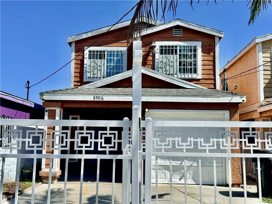 Property photo for 8906 Elm, Los Angeles, CA